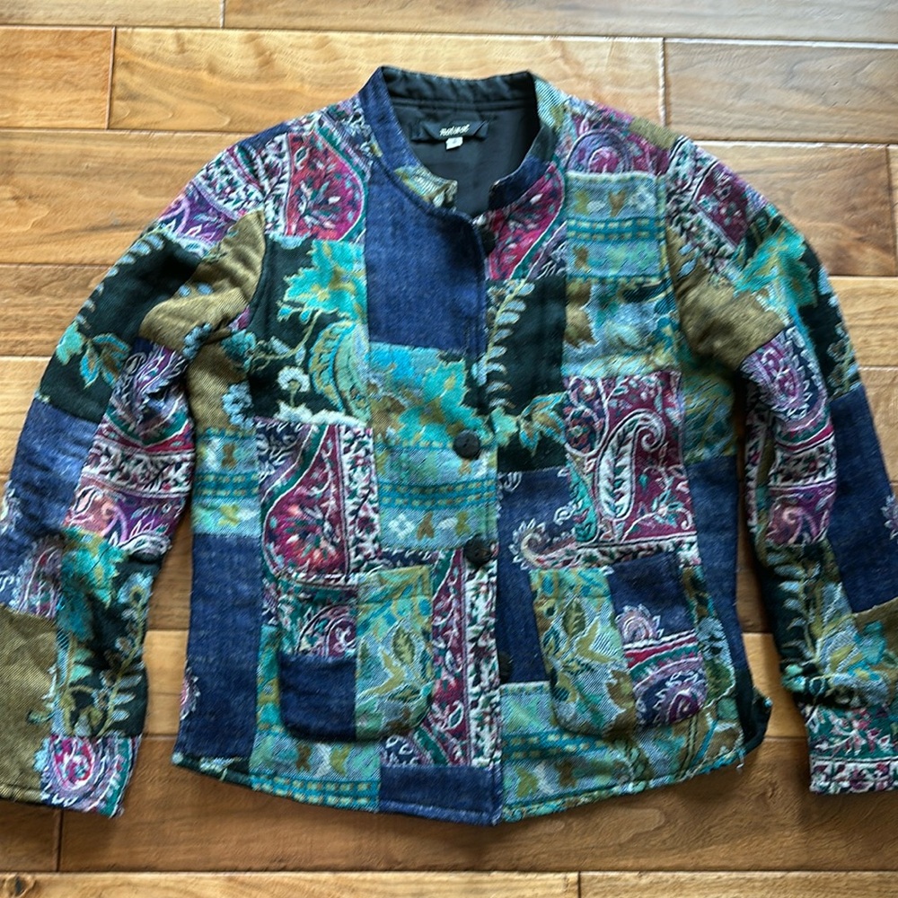 Vtg Natural quilted tapestry jacket.